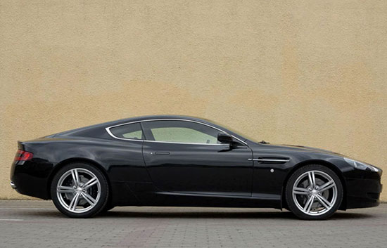 Ключ не вставляется в замок зажигания ASTON MARTIN
