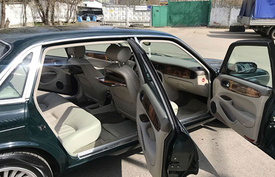 Ключ не вставляется в замок зажигания DAIMLER