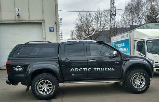 Заблокирован руль ISUZU