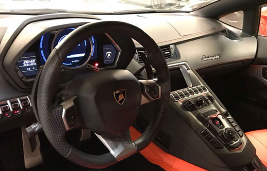 Замена личинки замка LAMBORGHINI
