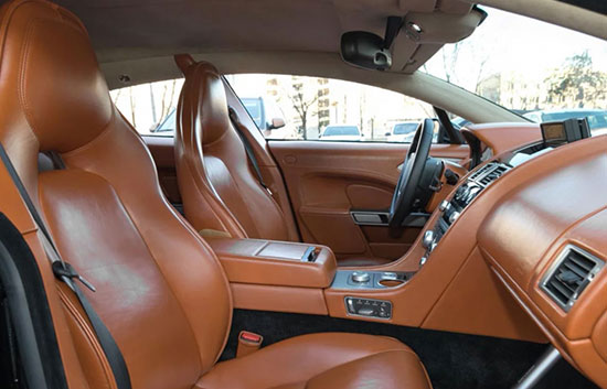 Aston Martin rapide 2011
